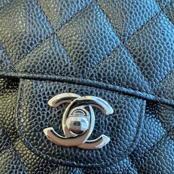 —SOLD—CHANEL M CLASSIC FLAP BAG - Picture 2 of 14